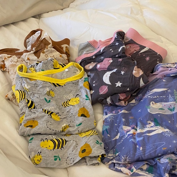 Bundle of little sleepies brand pajamas. Size 4t